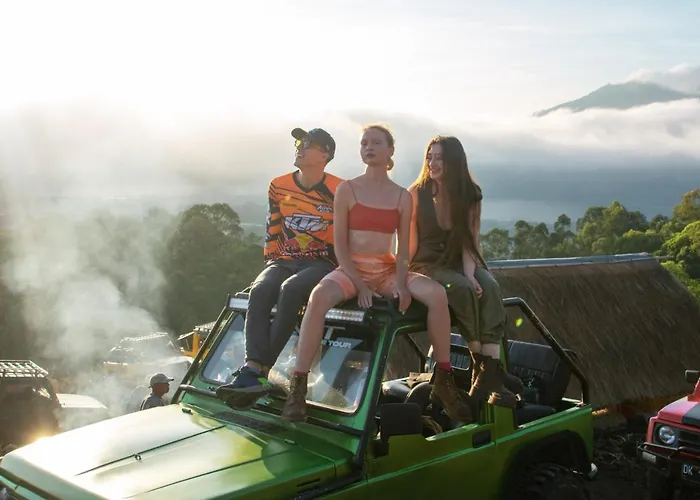 Batur Hill&hot Spring 3*